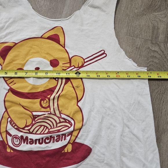 Womens Medium Maruchan Ramen Cup Of Noodles Cat Crop Top - Picture 3 of 3